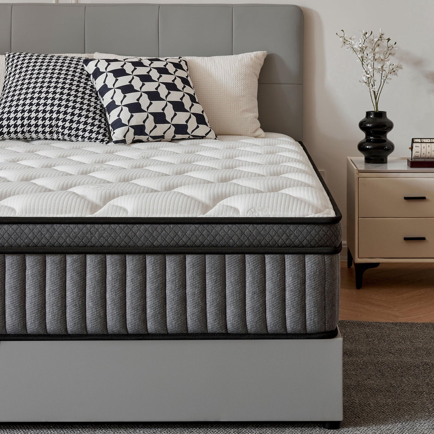Giovanly Full Size Mattress 12 inch Hybrid Medium Firm Mattresses in a Box, Memory Foam and Individually Wrapped Pocket Coils for Motion Isolation & Edge Support, CertiPUR-US Certified