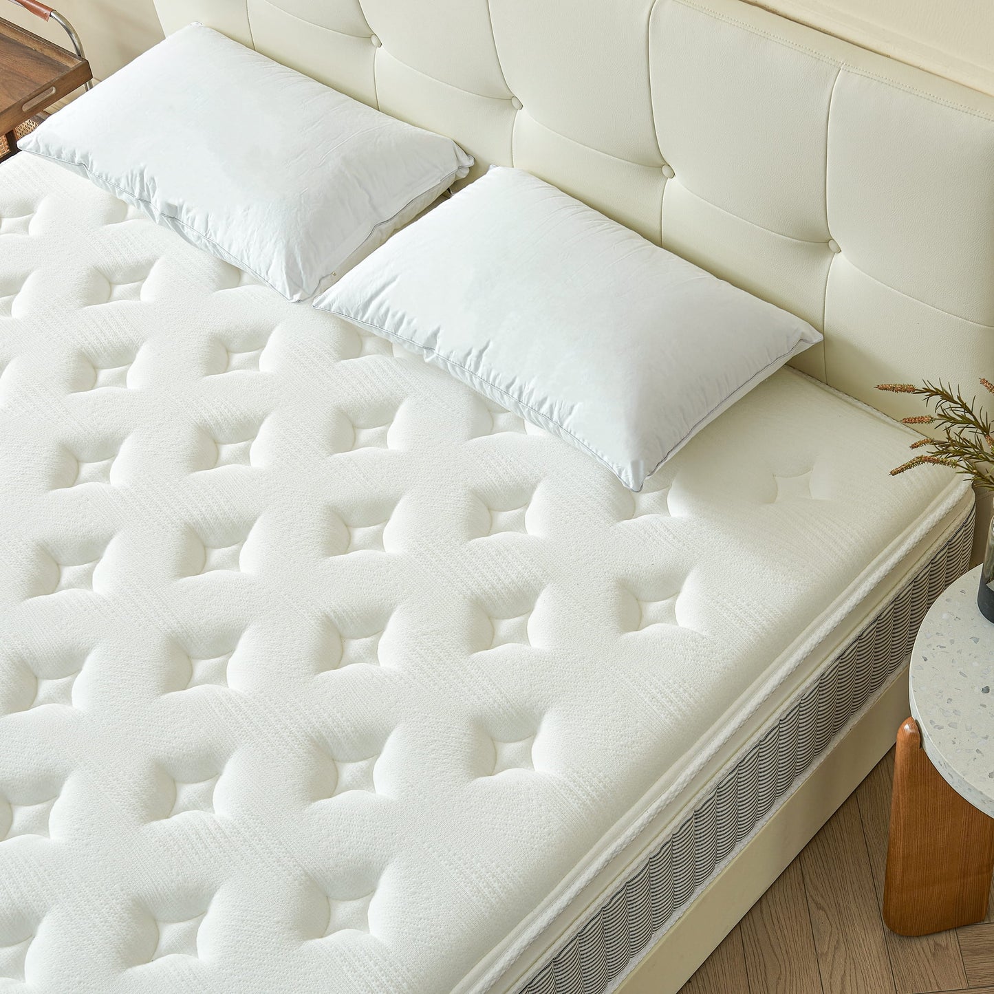 Volantica 12inch Queen Size Mattress in a Box, Medium Firm Hybrid Mattresses with Individual Pocket Spring, Pressure Relief, Motion Isolation, Cool Sleep, CertiPUR-US Certified